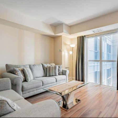 טורונטו Executive 2 Beds Near Cn Tower, Rogers Centre, Scotia Area, Business District, Entertainment District, Lakeshore מראה חיצוני תמונה
