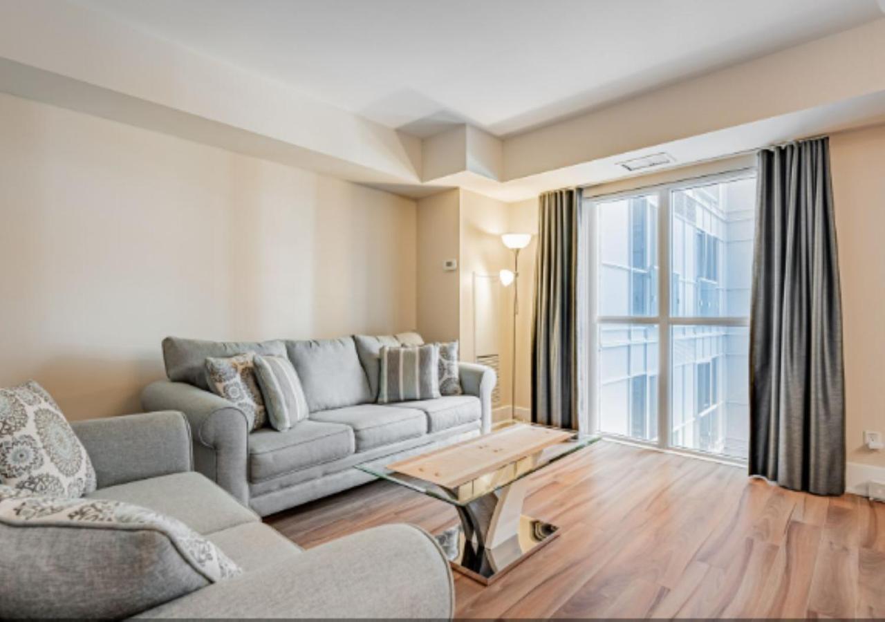 טורונטו Executive 2 Beds Near Cn Tower, Rogers Centre, Scotia Area, Business District, Entertainment District, Lakeshore מראה חיצוני תמונה