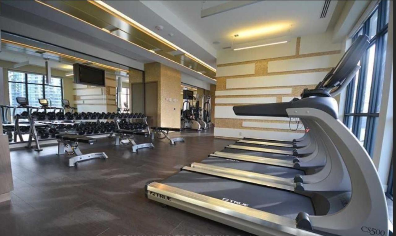 טורונטו Executive 2 Beds Near Cn Tower, Rogers Centre, Scotia Area, Business District, Entertainment District, Lakeshore מראה חיצוני תמונה