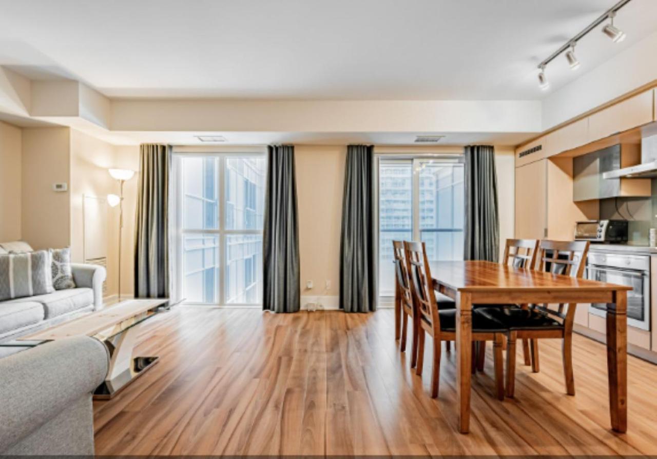 טורונטו Executive 2 Beds Near Cn Tower, Rogers Centre, Scotia Area, Business District, Entertainment District, Lakeshore מראה חיצוני תמונה