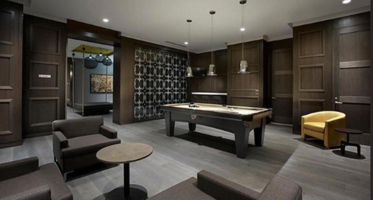 טורונטו Executive 2 Beds Near Cn Tower, Rogers Centre, Scotia Area, Business District, Entertainment District, Lakeshore מראה חיצוני תמונה